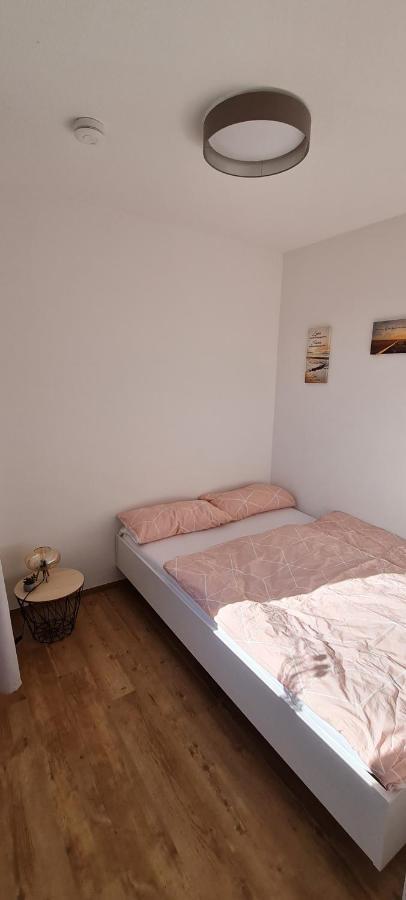 Moderne Wohlfuehlferienwohnung In * Hildburghausen